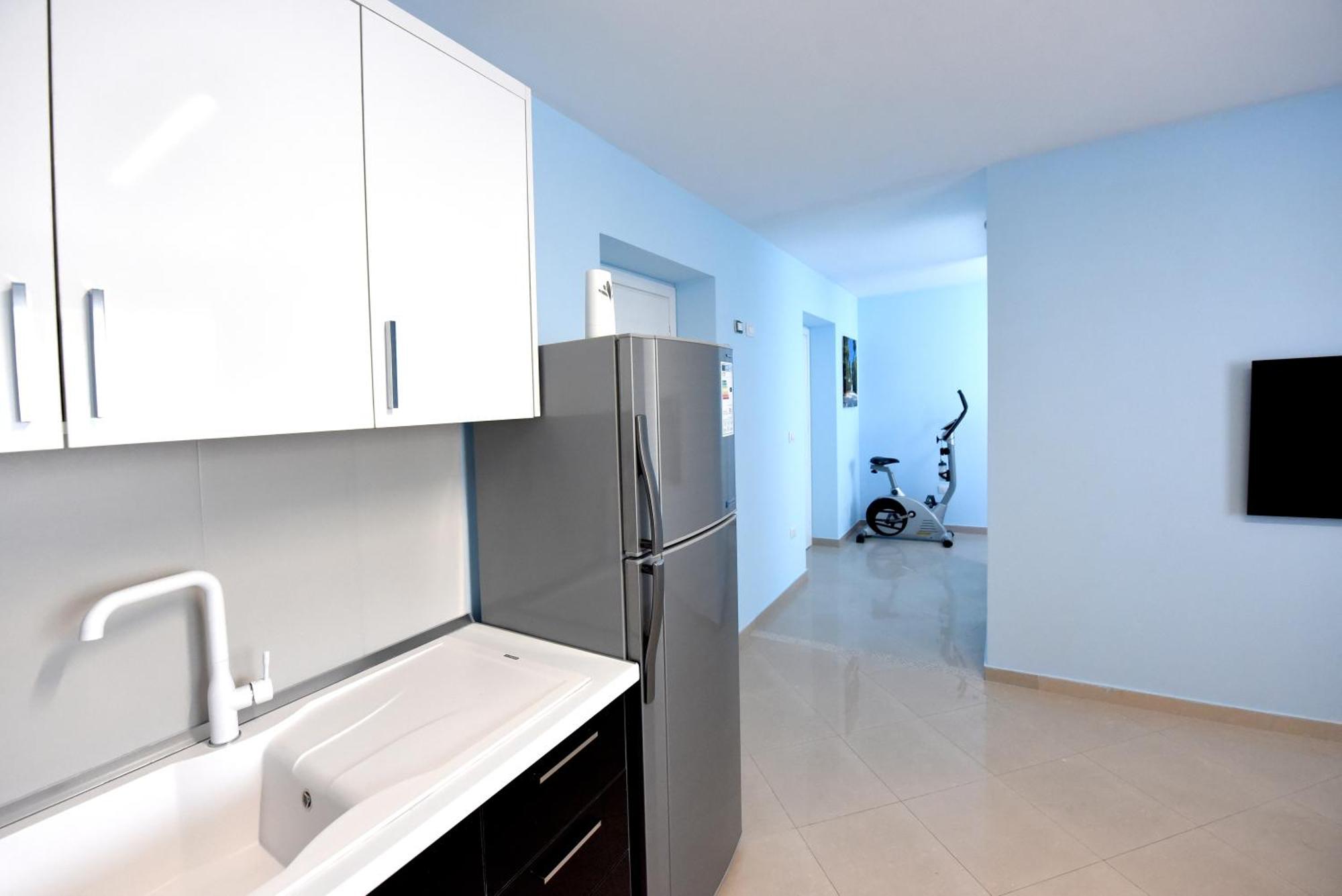 Alba Apartment *
